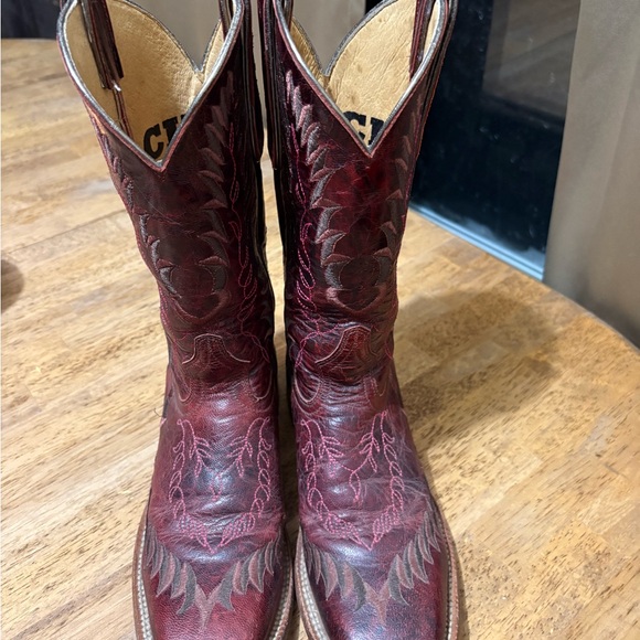 Cinch Women's Red Leather Western Boots - Picture 3 of 8